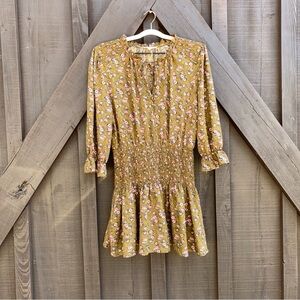 Entro Dress Womens Medium Green Floral Smocked Ruffle Hem 3/4 Sleeve Boho